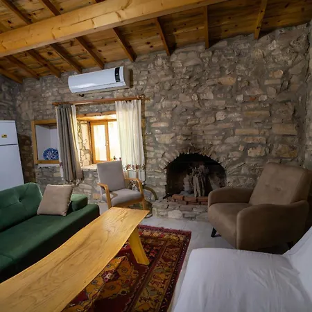 Bed & Breakfast Dutlu Tas Evleri Soğucak