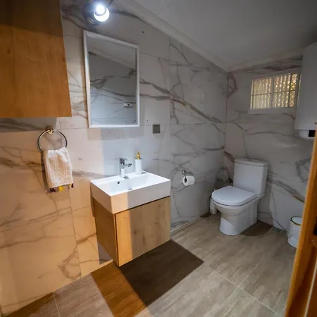 Dutlu Tas Evleri Bed & Breakfast Soğucak